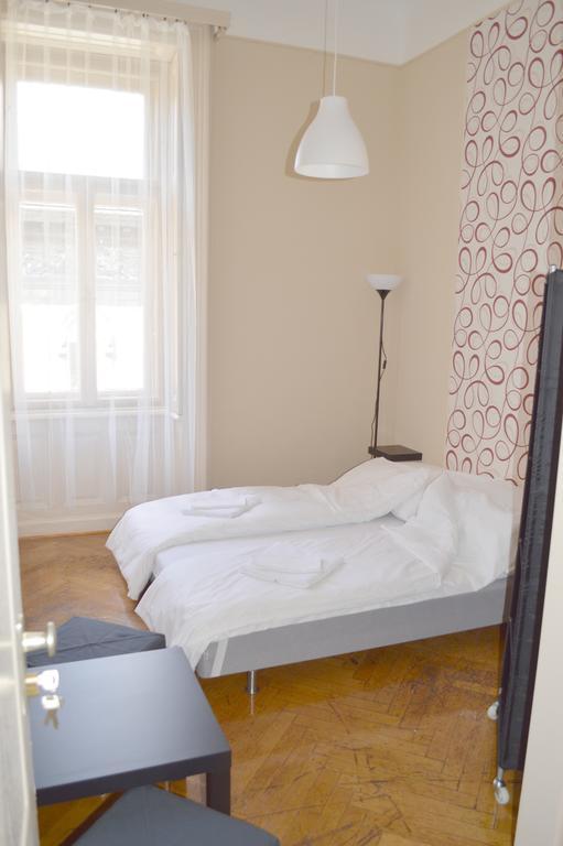 Synagogue Central Guest House 부다페스트 객실 사진