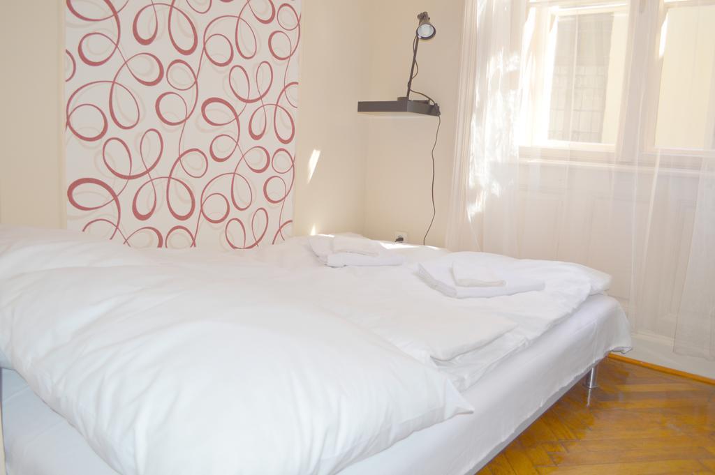 Synagogue Central Guest House 부다페스트 객실 사진